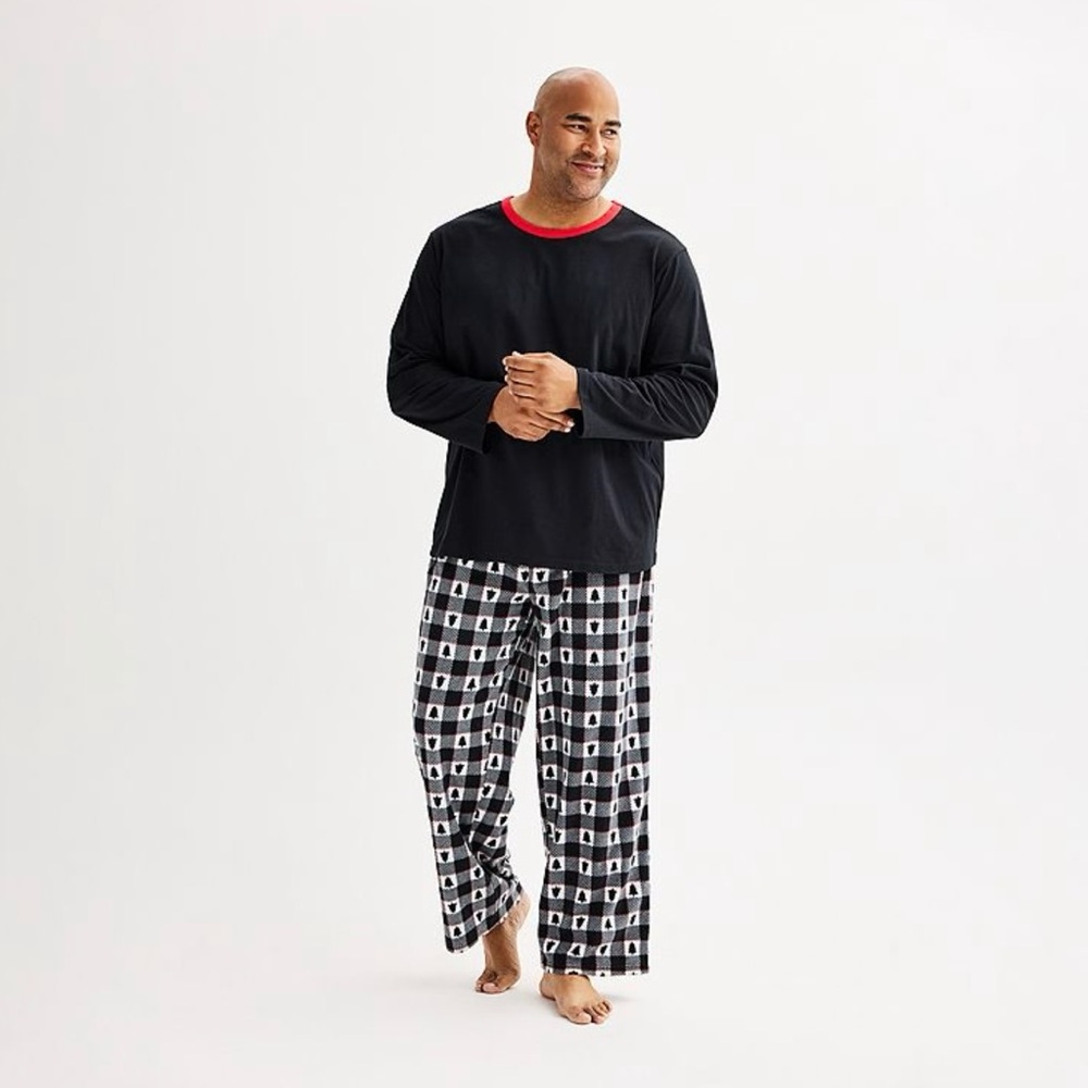 🚨BOGO FREE Men’s XLT Black and Red Long Sleeve Pajama Set